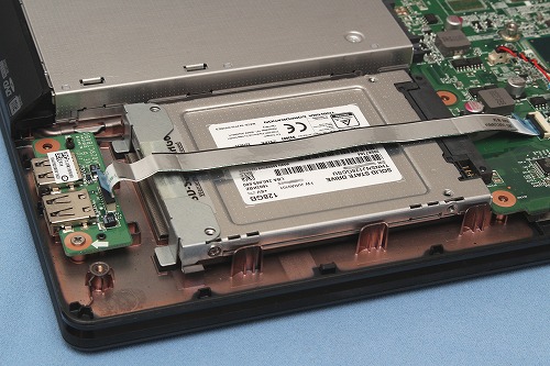 ノートPC[eMachines E732]のSSD化とメモリ増強 | 自作☆改造☆修理の館 